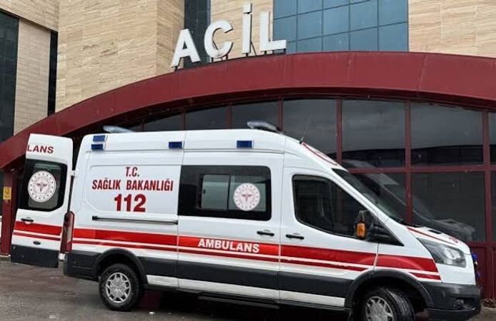 Bıçaklı kavgada ağır yaralanan 17 yaşındaki genç taburcu edildi