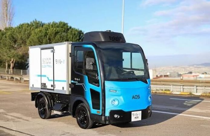 Türkiye’nin Yüzde 70 Yerlilik Oranına Sahip Elektrikli Ticari Aracı İngiltere Yolunda