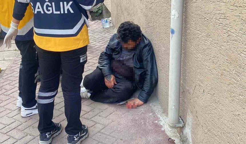 Bıçakla yaralanıp 112'yi arayan şahıs: 'Benim için zahmet etmeyin'