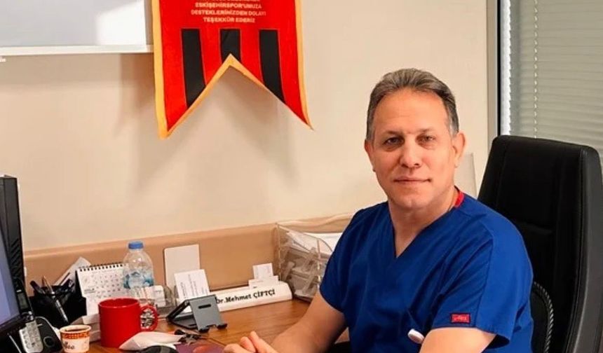 “Çocuk Cerrahisi Uzmanı Op. Dr. Mehmet Çiftçi,Testiste ani ve şiddetli ağrı, testis torsiyonunun belirtisi olabilir.”