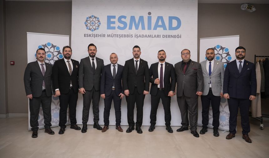 ESMİAD’da Bayrak Değişimi: Başkanlığa Oğuz Sinlenmez Seçildi