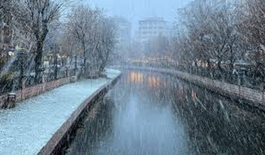 Eskişehir'e kış geliyor: Sıcaklığın 4 ila 10 derece düşmesi bekleniyor