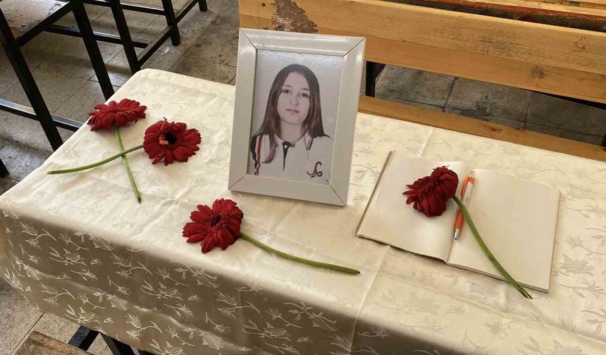 Kazada ölen küçük kız için sınıfında anı köşesi yapıldı