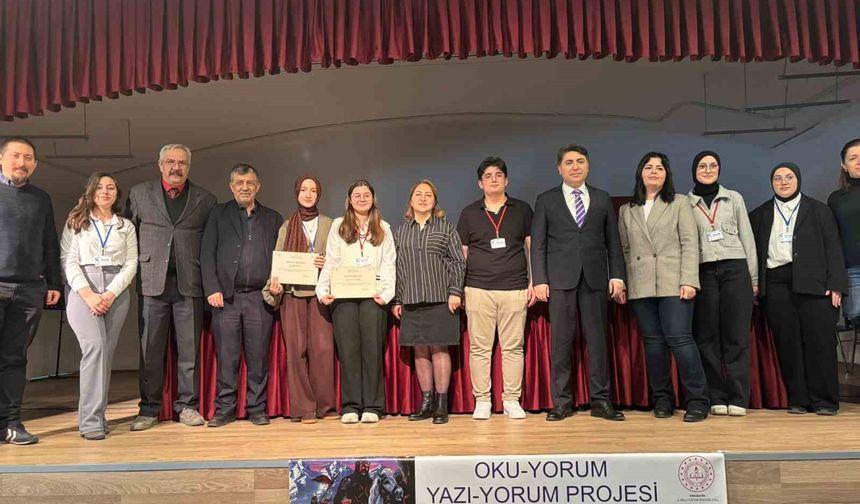 'Oku-Yorum Yazı-Yorum Projesi' kapsamında il panelleri gerçekleştirildi