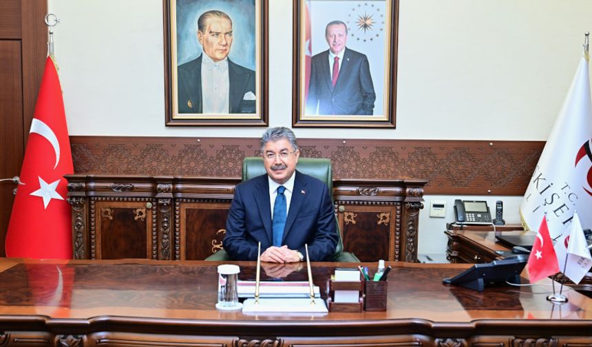 Eskişehir Valisi Dr. Erdinç Yılmaz'dan Berat Kandili mesajı