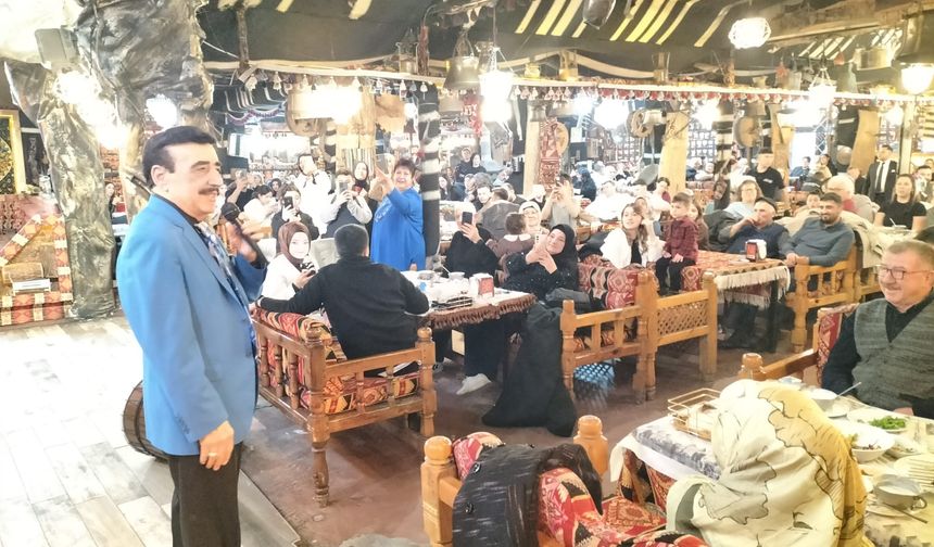 Hakkı Bulut 20 Yıl Sonra Hayranlarıyla buluştu