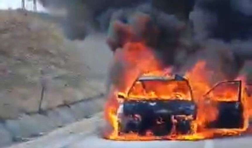 Bir kaç Saat Önce Aldığı Aracı gözünün önünde cayır cayır Yandı