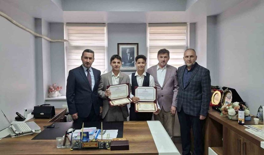 Eskişehir'de hafızlar belgelerine kavuştu