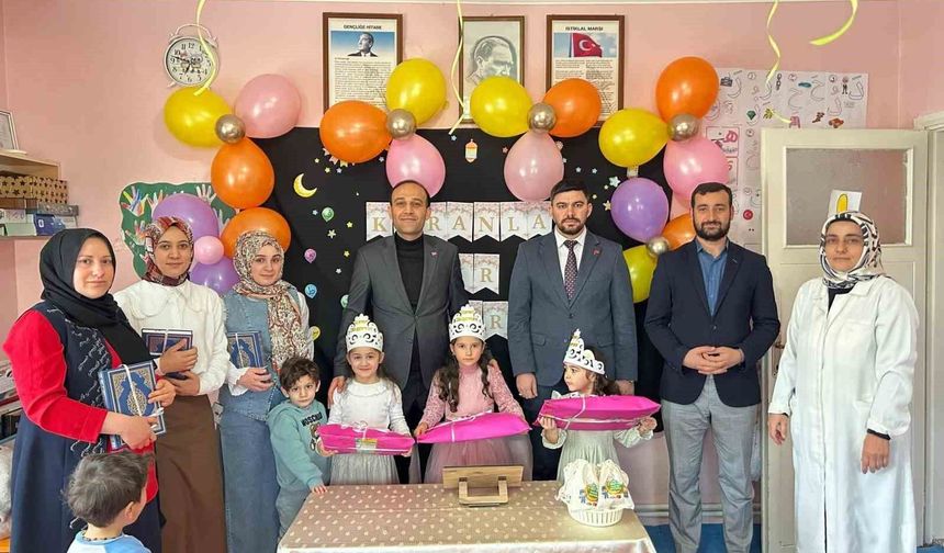 Mahmudiye'de minik öğrenciler Kur'an-ı Kerim'e geçti