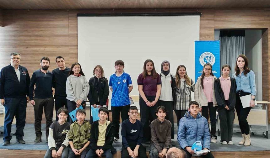 Ortaokullar arası millî kültür bilgi yarışması