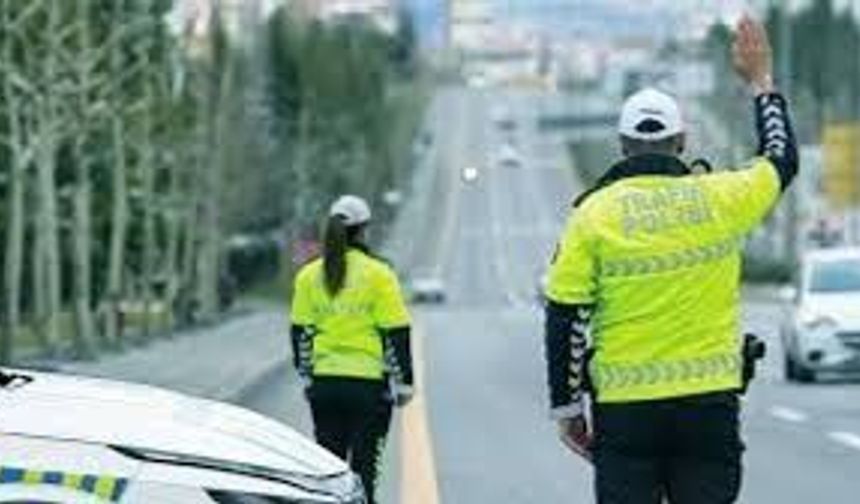 Son 1 ay içerisinde 105 bin 717 araç ve sürücü denetlendi