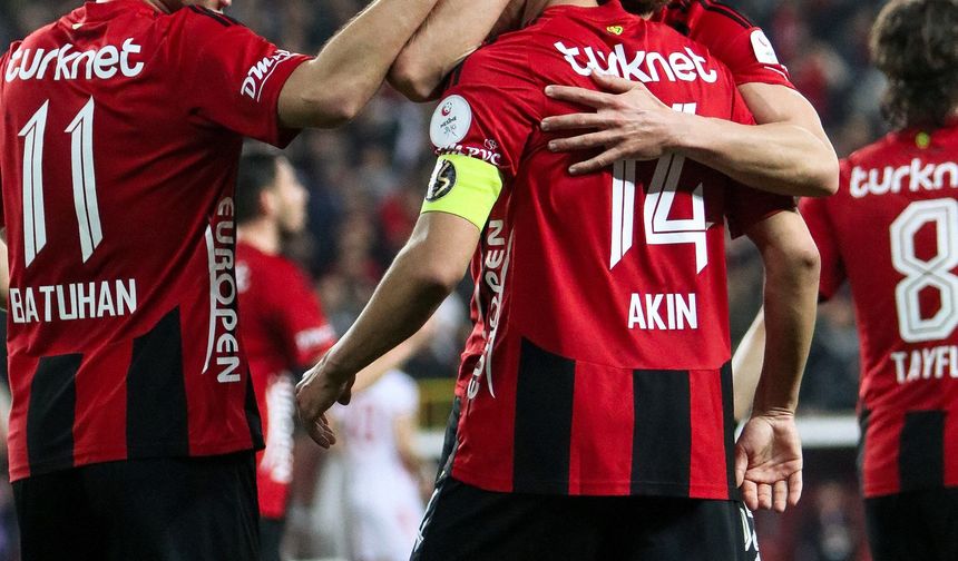 ES -ES'in Rakibi Ayvalık Gücü