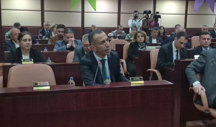 Ahmet Dönmez, ESKİ Genel Kurulunda Hesap Sordu