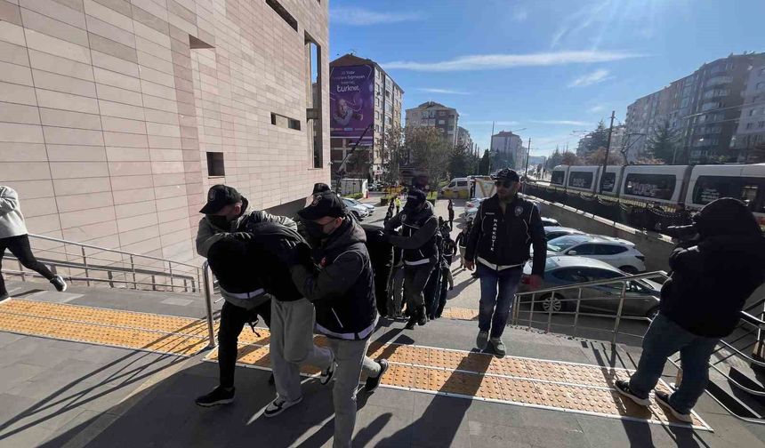 Eskişehir merkezli 6 ilde uyuşturucu operasyonu