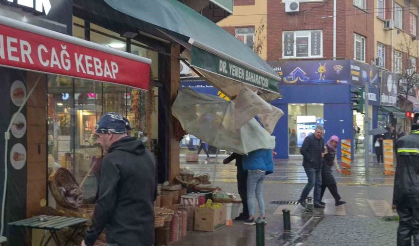 Eskişehir'de şiddetli fırtına ve yağış