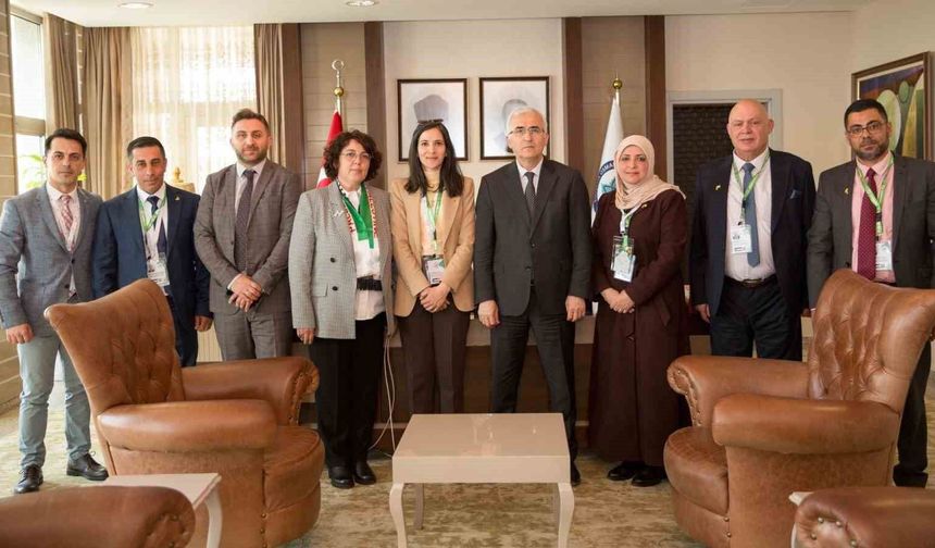 ESOGÜ'de 'Study in Eskişehir' temalı uluslararası personel eğitimi düzenlendi