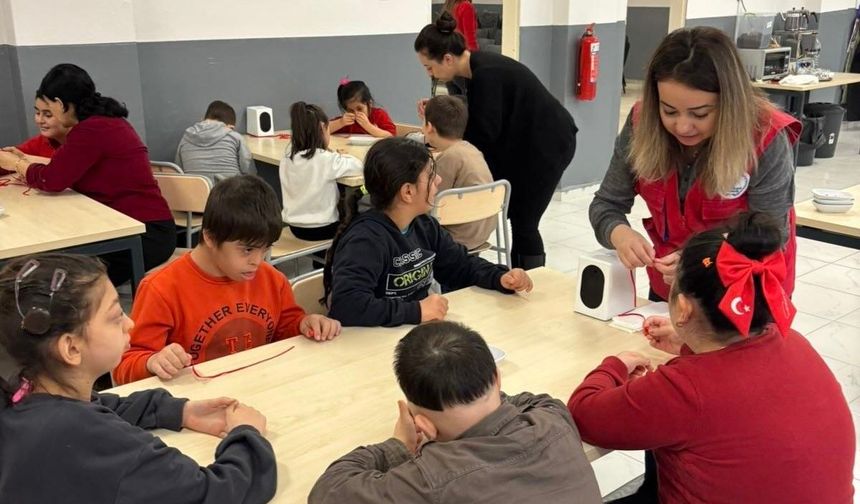 Gençlik ve Spor İl Müdürlüğü'nden otizmli çocuklara anlamlı ziyaret