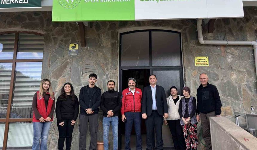 Gençlik ve Spor İl Müdürü Sarıcakaya Gençlik Merkezi'ni ziyaret etti
