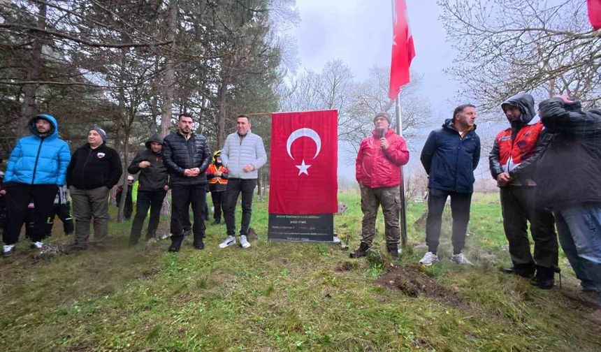 Şehit yüzbaşının kayıp mezarını buldular
