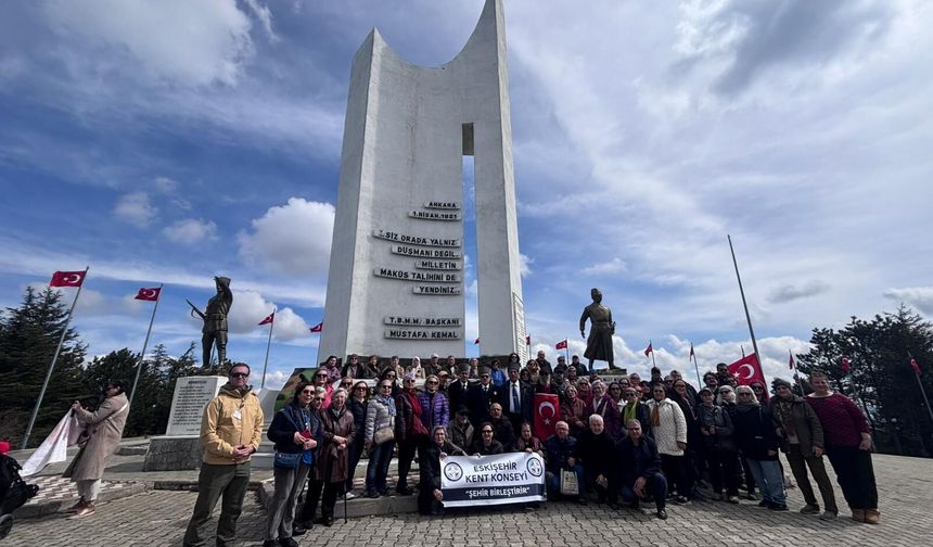 Gaziler ve Vatandaşlar “Tarihin  İzinde” 2. İnönü  Ruhunu Yeniden Yaşadı