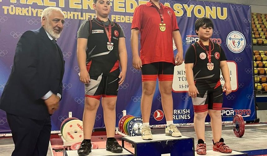 GSB İl Müdür Hasan Kalın'dan  Tebrik mesajı