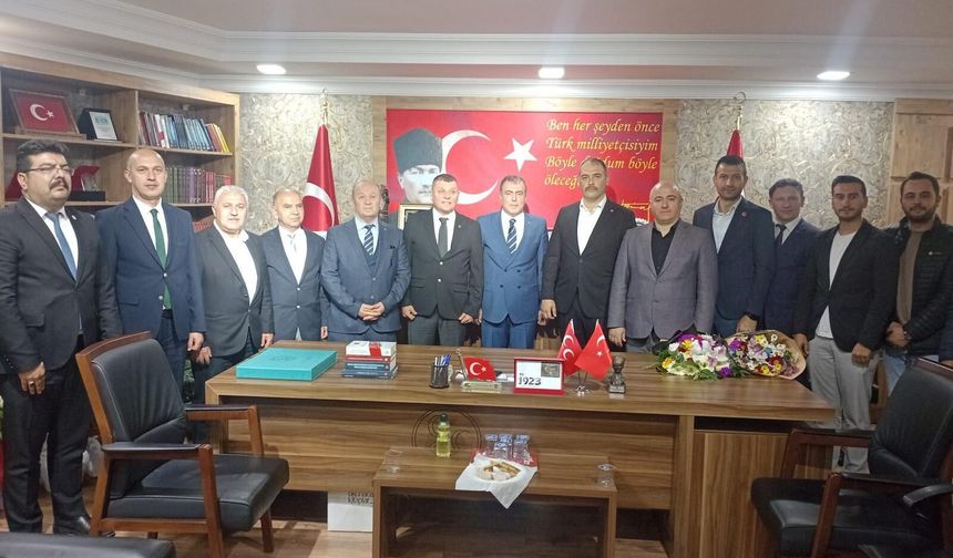 Kamu-Sen'den Ayhan Sezer'e Hayırlı Olsun Ziyareti !