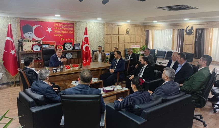 MÜSİAD’ dan MHP Eskişehir İl Başkanı Ayhan Sezer’ e ziyaret