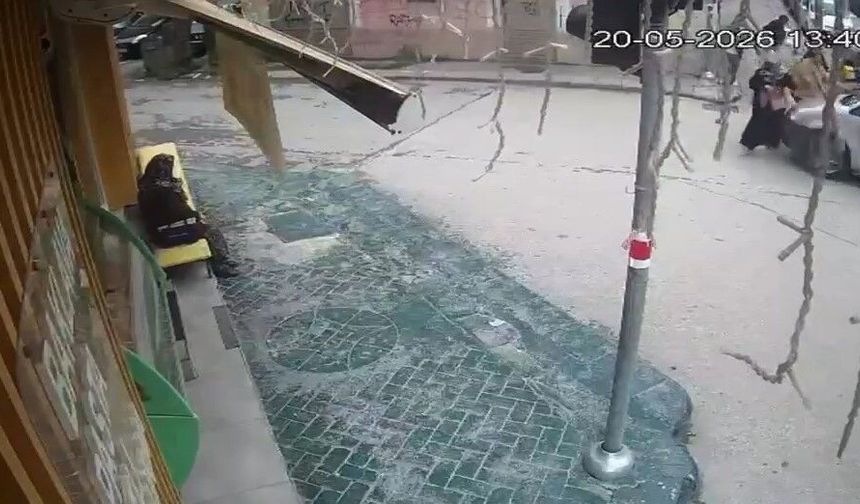 3 yayadan 1'inin ölümüne neden olan kaza anı kamerada
