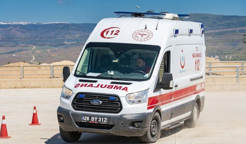 Acil Tıp Teknisyenleri bu eğitimler sonrası hastaya hızlı bir şekilde ulaşıyor