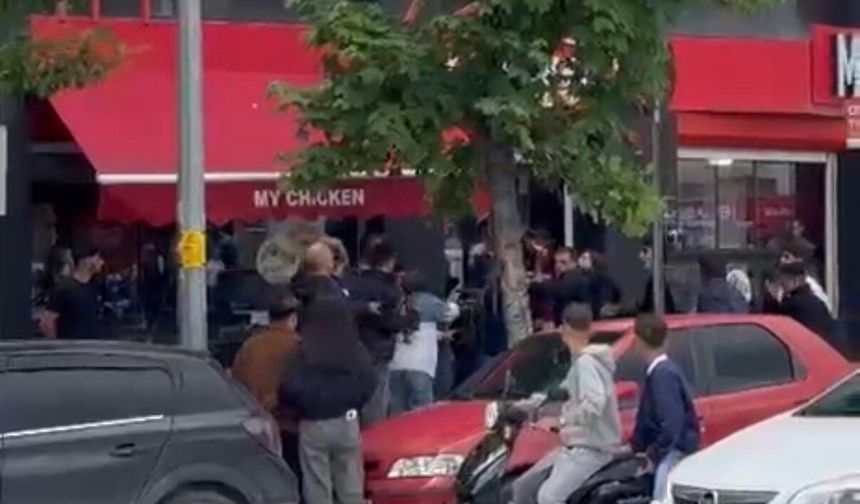 Eskişehir'de cadde ortasında kavga