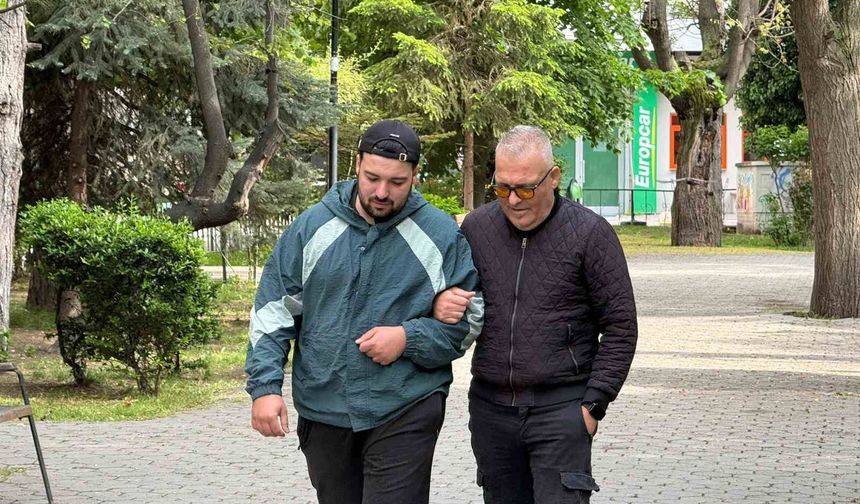 Temizlediği aracında 2 saat uyudu ölümden döndü, yüzde 90 görme kaybı yaşadı