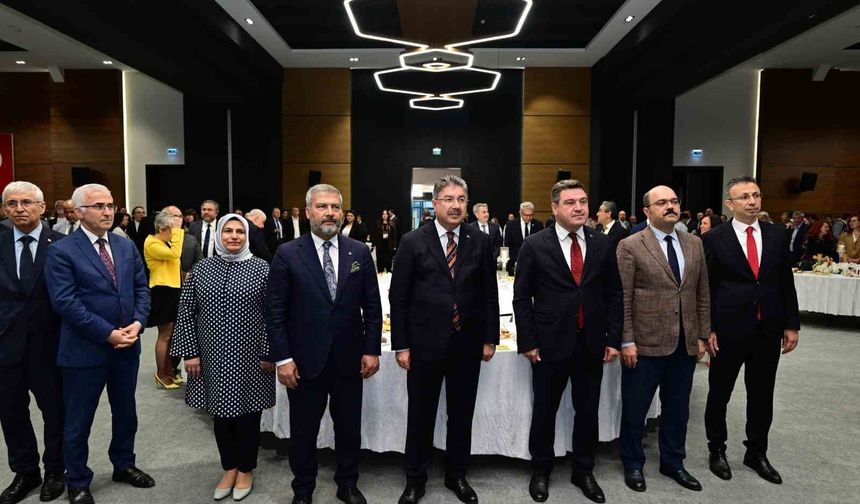Vali Yılmaz Eskişehir Sempozyumu Gala Yemeği'ne katıldı