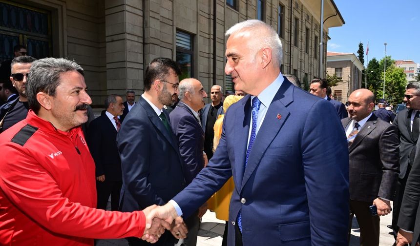 Gençlik Festivali son hızıyla devam ediyor