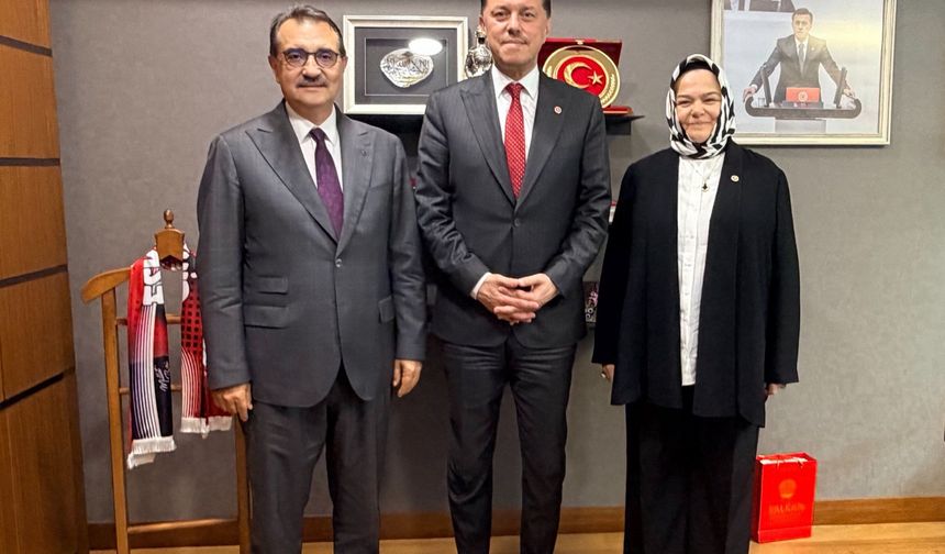 Hacıdan Gelen Hatipoğlu'na Milletvekilleri,İl Koordinatörü ve İl Başkanından Ziyaret
