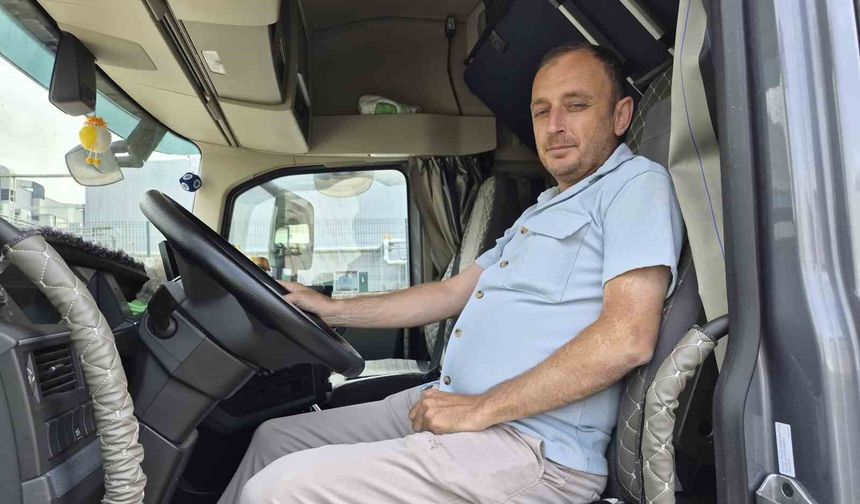 Genç tır şöförünün meslek aşkı