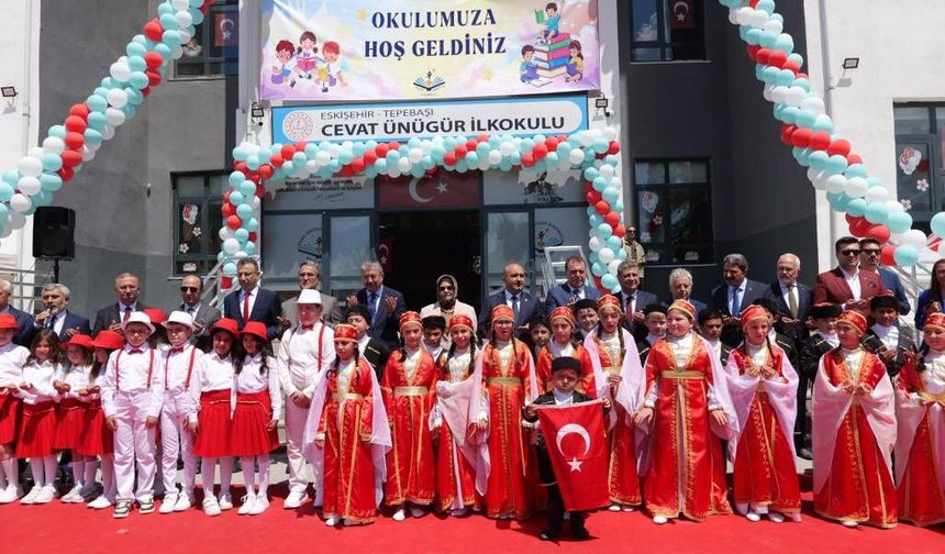 Cevat  Ünügür  İlkokulu  Törenle  Açıldı