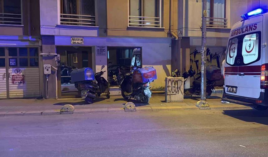 Eskişehir'de motosiklet otomobile çarptı: 1 yaralı