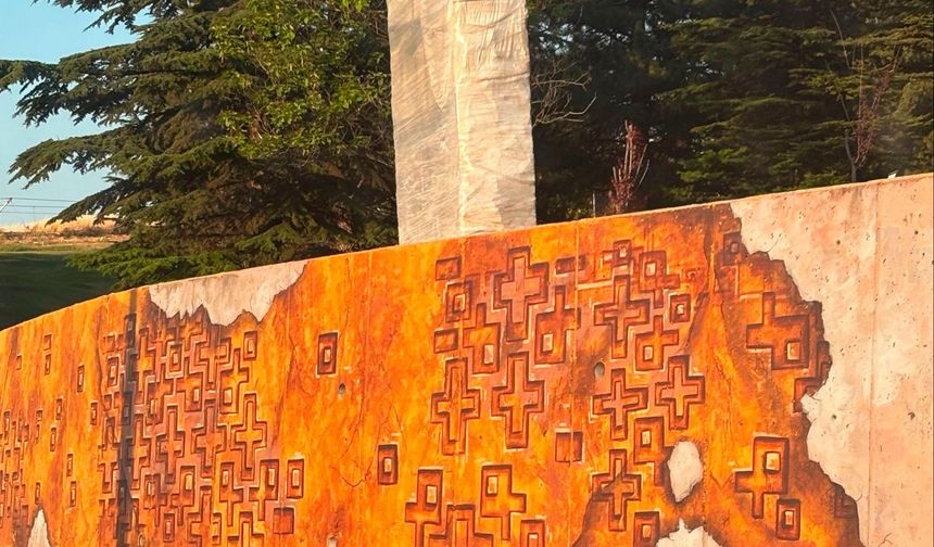 Eskişehir'e Bi Haç Dikilmediği Kalmıştı Onu da Kazım Kurt Yapmış Pes Doğrusu