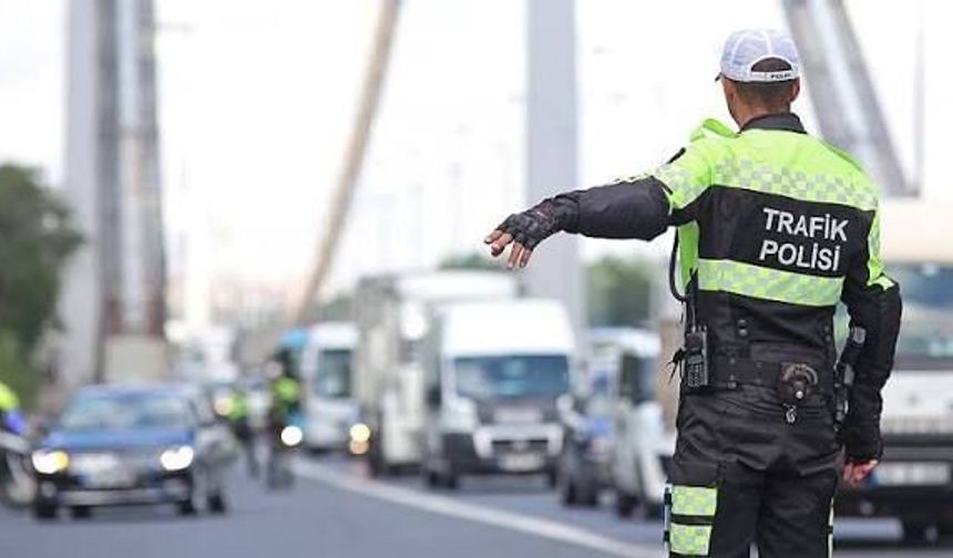 İl Emniyet ve Jandarma ekiplerinden sıkı denetim: 9 bin 85 trafik cezası kesildi