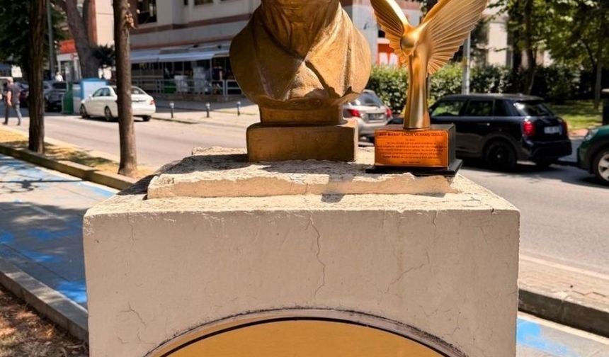 Akif Manaf Sağlık ve Barış Ödülü İsmet İnönü’ye İthaf Edildi