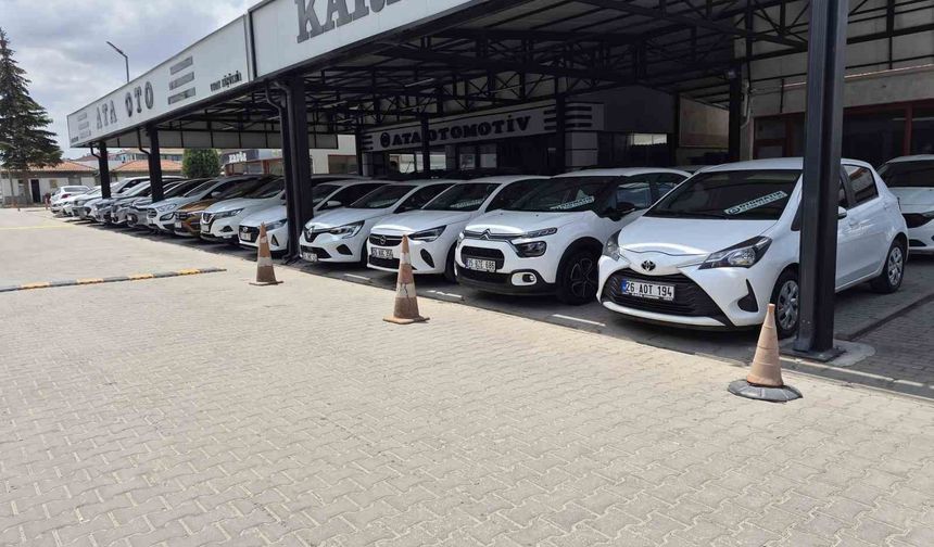 İkinci el araç piyasasında durgunluk sürüyor: Satışlar yüzde 50 düştü