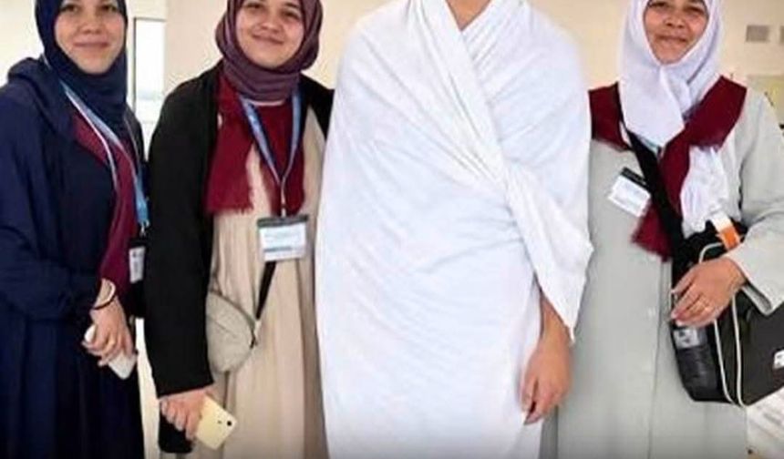Umre için Gittiler 8 Aydır Dönemiyorlar
