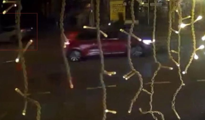 Kontrolden çıkan SUV araç çöp konteynerine ve elektrik panosuna çarptı