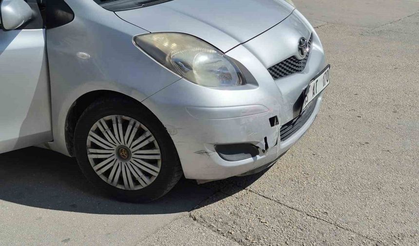 Eskişehir'de otomobille çarpışan motosiklet sürücüsü yaralandı