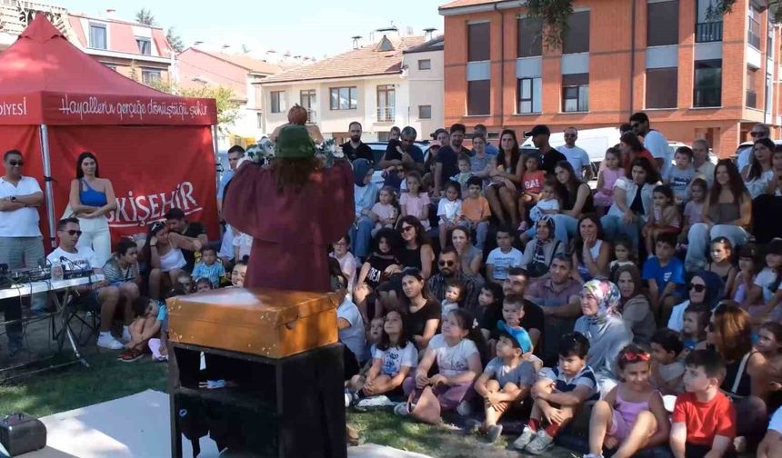 Uluslararası Eskişehir Porsuk Festivali 4'üncü gününde de coşkuyla sürdü