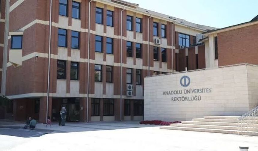 Anadolu Üniversitesinde lisansüstü programlara ikinci başvuru dönemi başladı