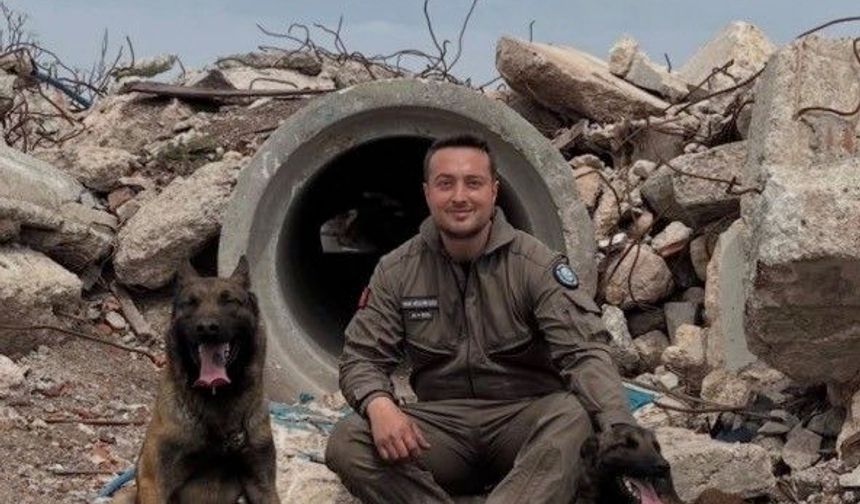 Eskişehir İtfaiyesi'nin arama kurtarma köpekleri zorlu sınavı başarıyla geçti