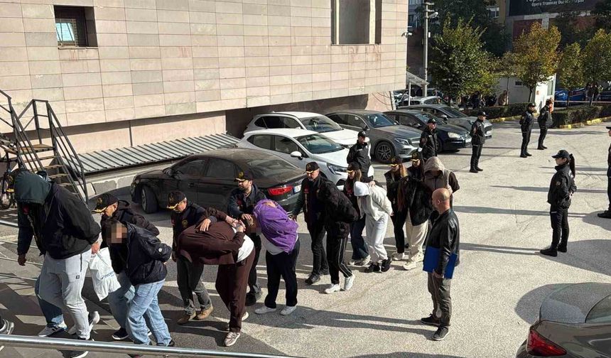 Eskişehir merkezli fuhuş operasyonunun detayları ortaya çıktı: 148 milyon TL'lik para trafiği deşifre oldu