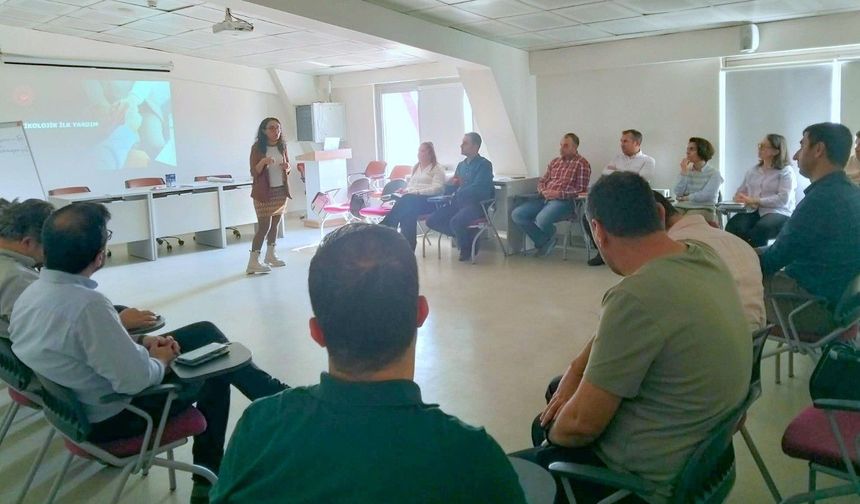 Eskişehir'de İŞKUR personeline psikolojik ilk yardım eğitimi verildi