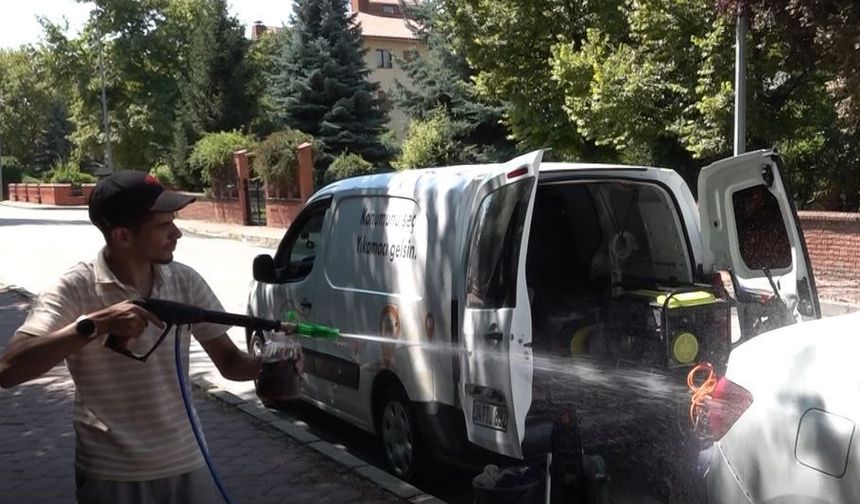Eskişehir'de mobil araç yıkama dönemi: Temizlik aracın ayağına geliyor